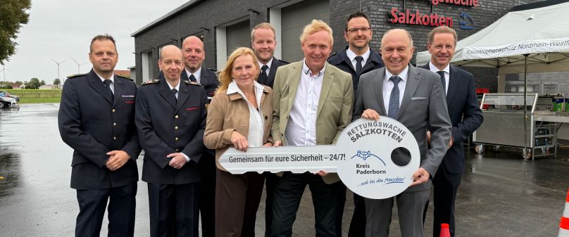 Neue Rettungswache in Salzkotten eröffnet
